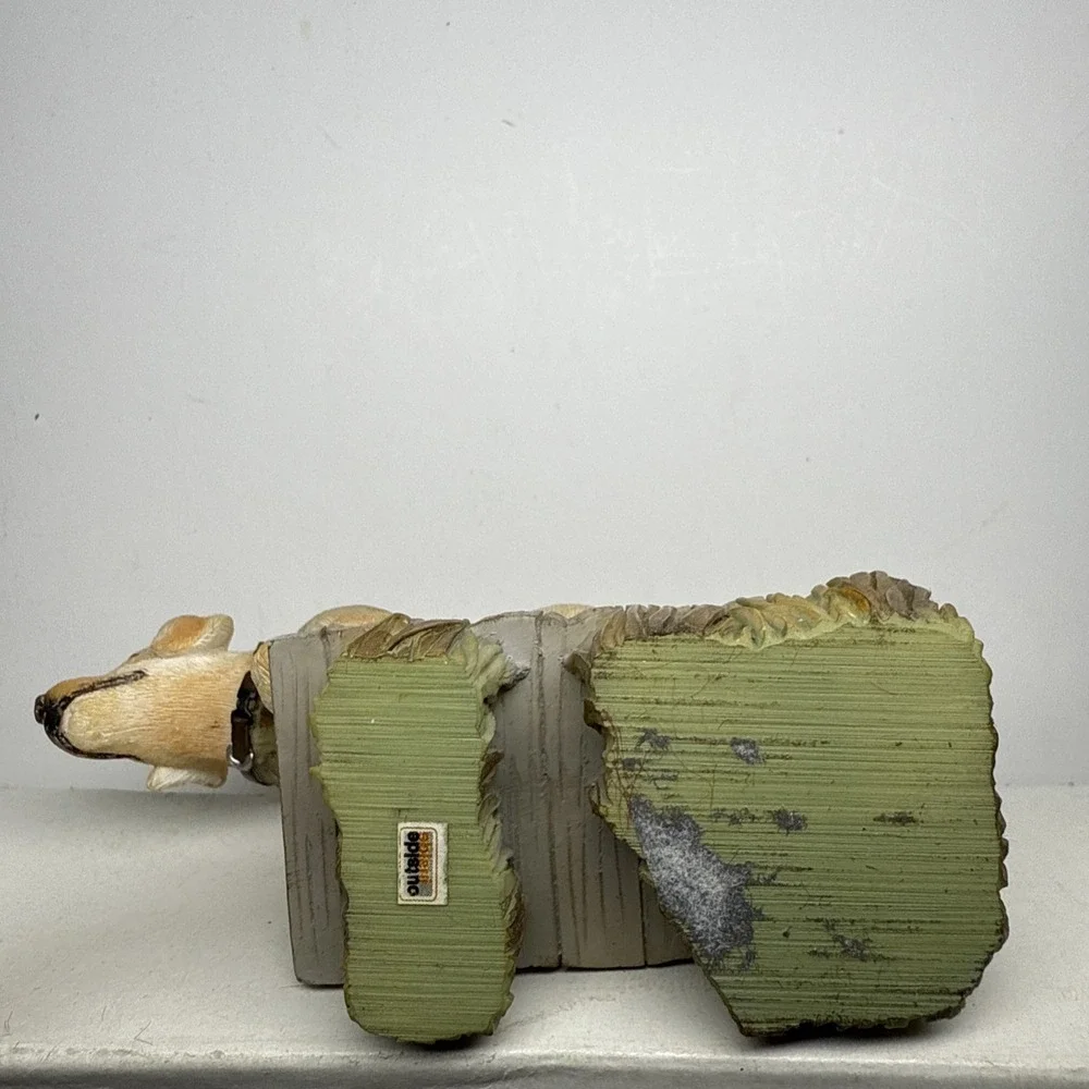 Yellow  Labrador‎ Retriever ornament Hunting.